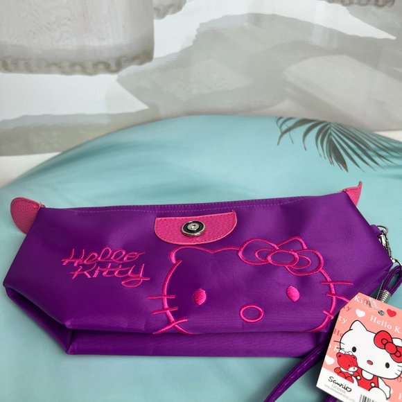 Hello Kitty MAKEUP BAG - Picture 2 of 9